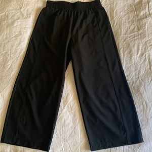 Cynthia Rowley black nylon-like cropped pull on pant Size XS
